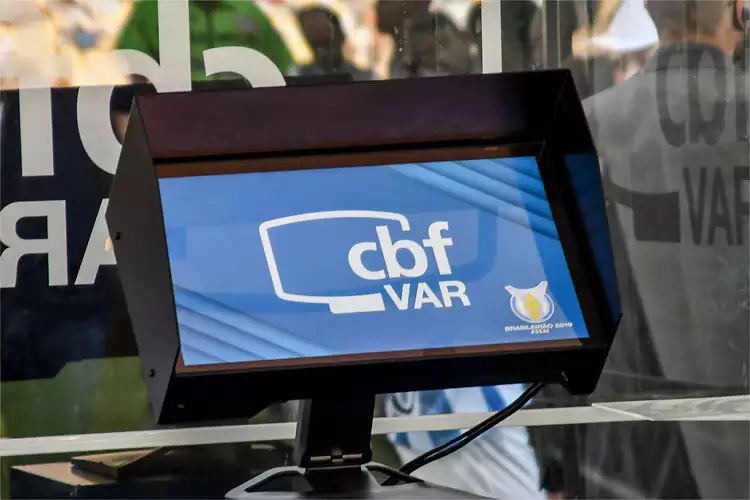 VAR