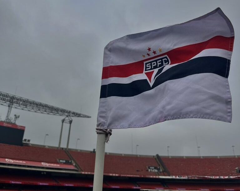 Sao Paulo FC bandeira e1703087812387