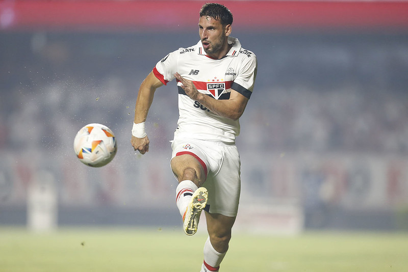 Calleri aponta o responsável pela eliminação do São Paulo