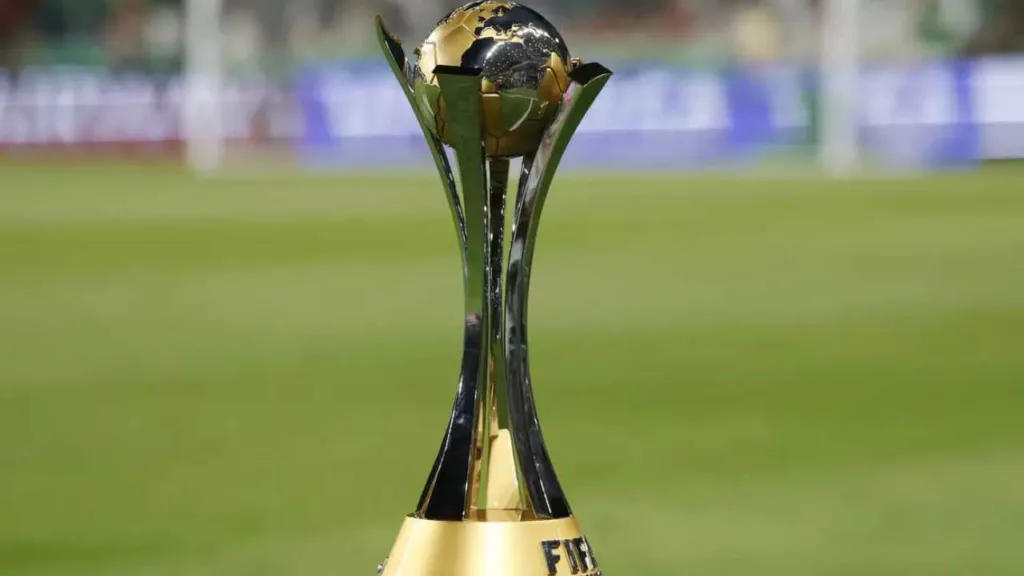 Clube fora da Libertadores pode ficar com a última vaga do Super Mundial
