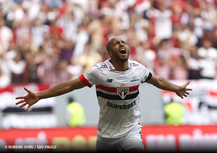 Fim do ano chegando e Lucas decide abrir o jogo sobre futuro no São Paulo
