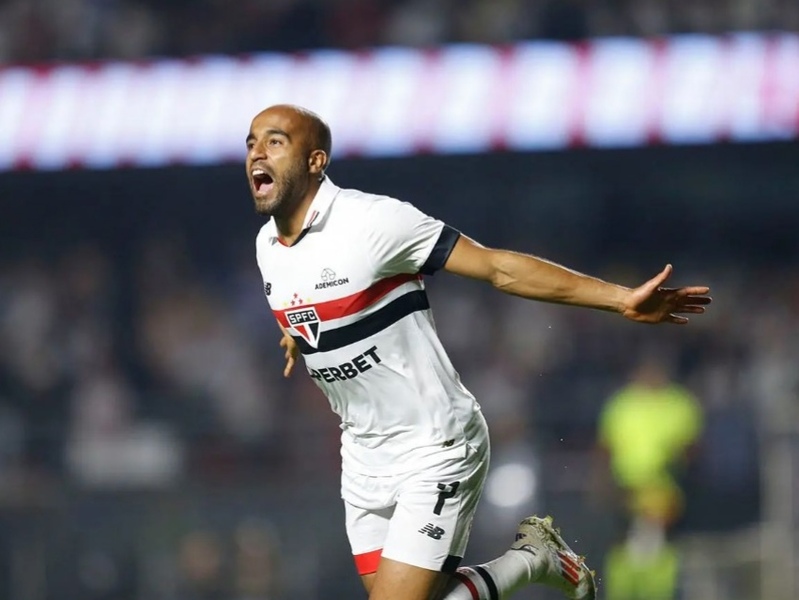 Lucas Moura revela jogador dos sonhos para fazer dupla no São Paulo