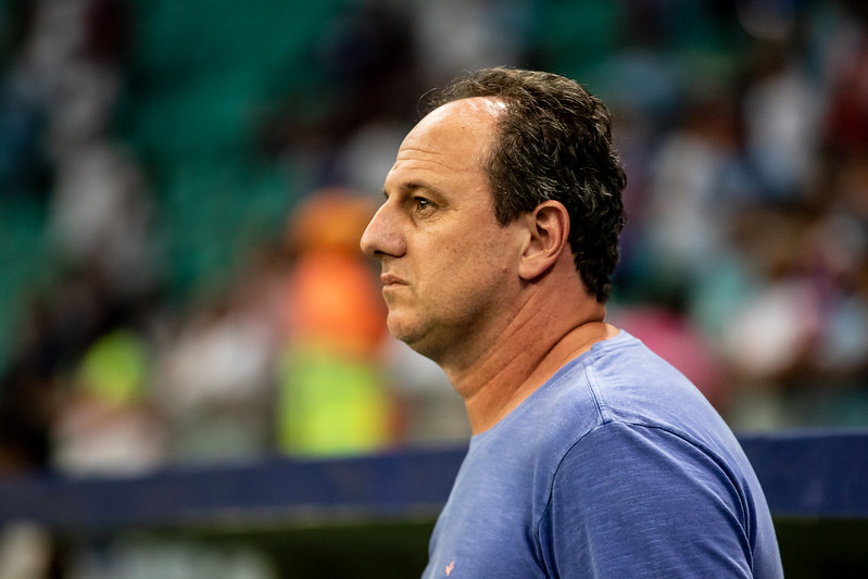 Rogério Ceni pode ser o novo técnico do Santos em 2025