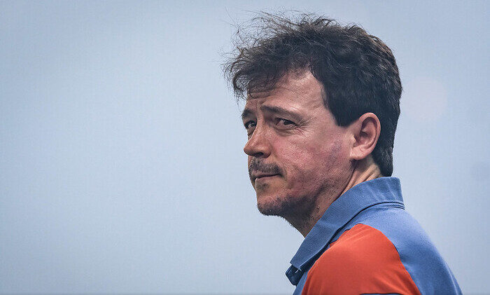 Alexandre Mattos deixou bem claro o que deve acontecer com Fernando Diniz no Cruzeiro