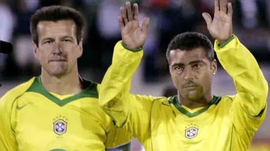 Dunga não perdoou dívida e Justiça levou apartamento de Romário a leilão