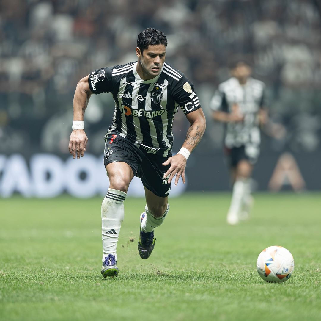 Hulk fechou negócio para jogar 6 meses no São Paulo 1 Hulk fechou negócio para jogar 6 meses no São Paulo