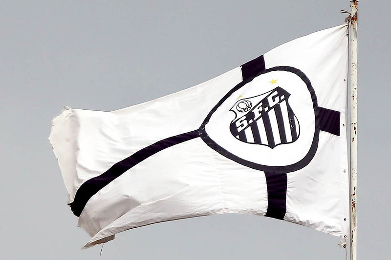 Treinador desiste na hora H e Santos precisa buscar novas opções no mercado