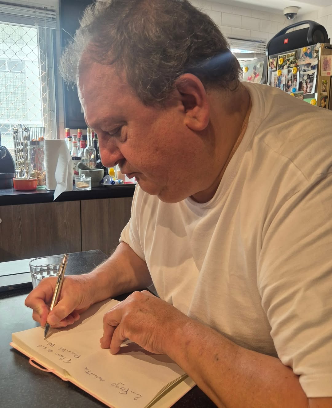 Jacquin “proíbe” entrada de São-Paulinos nos seus restaurantes