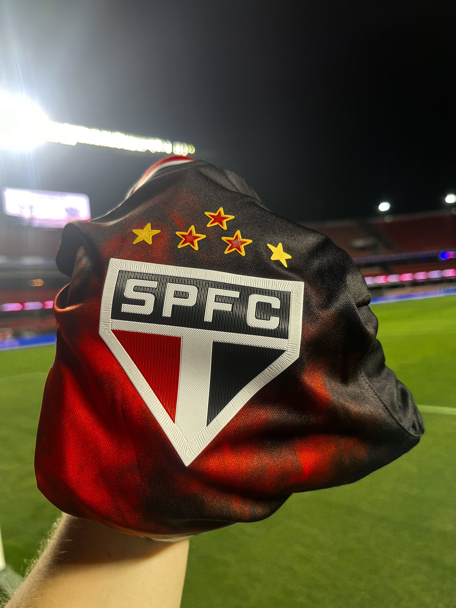 Zagueiro amado por muitos torcedores é oferecido ao Cruzeiro pelo São Paulo