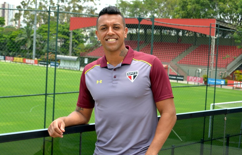 Ex-São Paulo, Sidão é oficializado como reforço de time da Série B catarinense