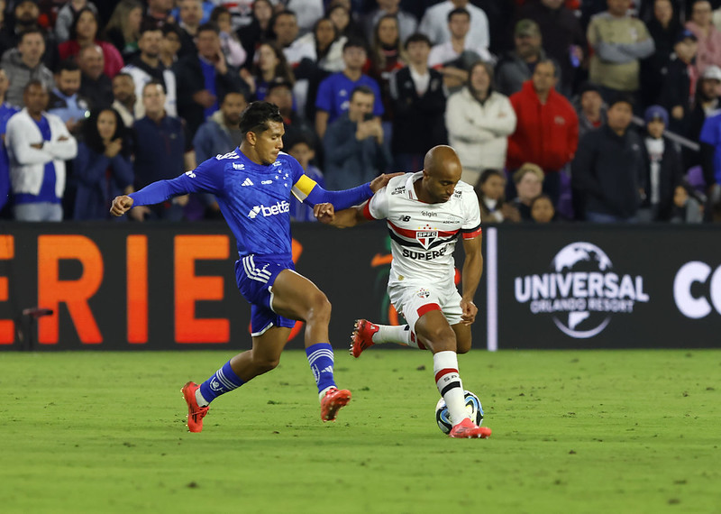 Jornalista aponta as decepções na estreia do São Paulo