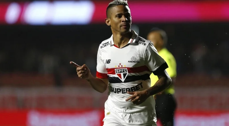 Definição rápida: São Paulo bate o martelo sobre saída de Erick