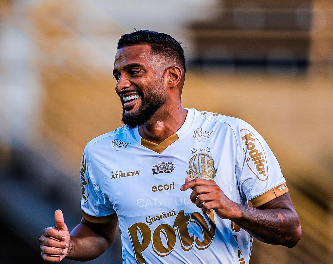 Reinaldo não esquece o São Paulo e decide provocar sem medo de criar inimizade