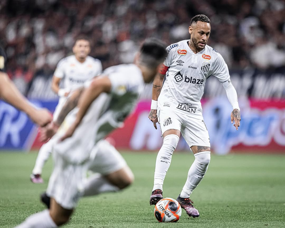 Neymar detona patrocinadora do Paulistão após jogo contra o Corinthians