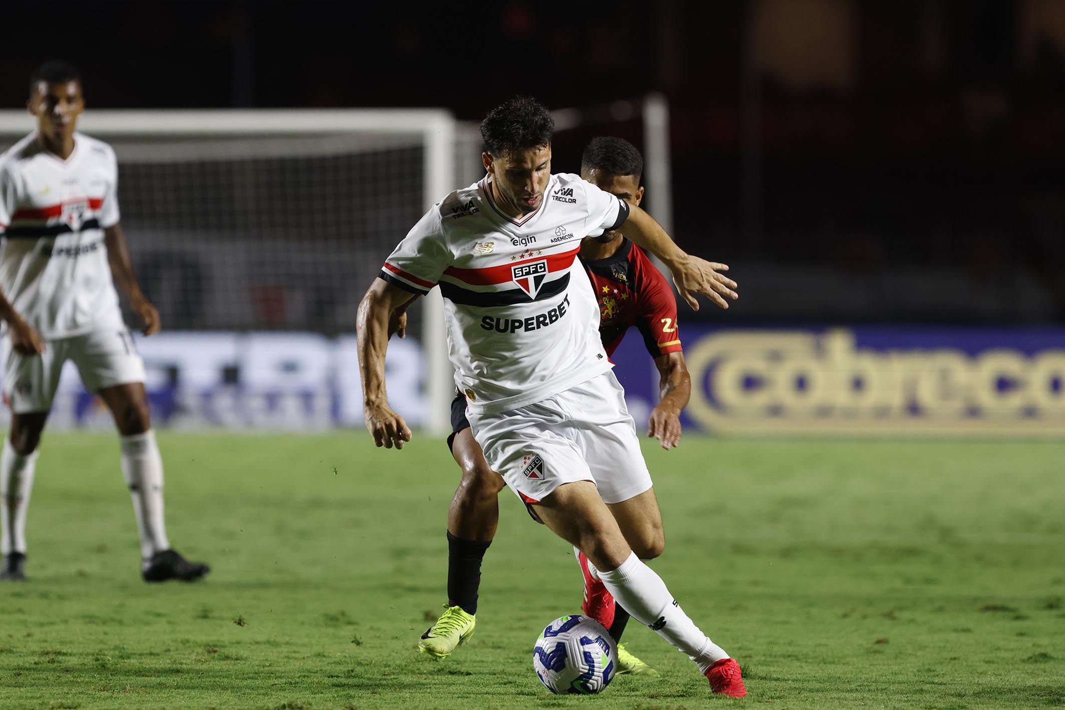 Calleri chega ao fim de uma era no São Paulo