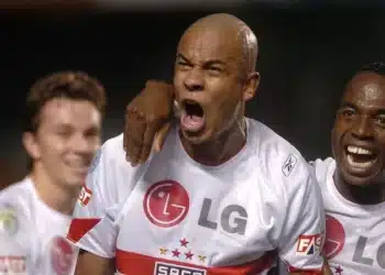 Nova profissão de Alex Silva deixa qualquer torcedor do São Paulo de boca aberta