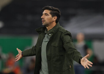 São Paulo se une ao Palmeiras e Abel Ferreira vem a público falar