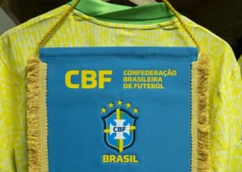 Hoje (15/10): Seleção Brasileira convoca jogador do São Paulo