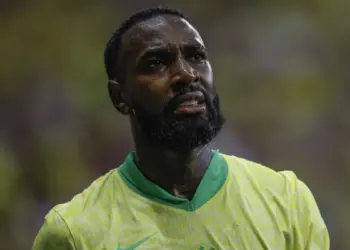 Por R$ 250 milhões, Palmeiras contrata Gerson