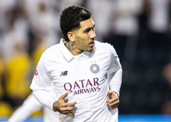 Confirmado por ele mesmo: Roberto Firmino é do Corinthians