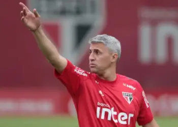 Crespo usa influência e São Paulo deve assinar com um dos maiores artilheiros do Brasil