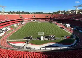 Deixou o São Paulo pela porta dos fundos e agora tem tudo pronto para retorno