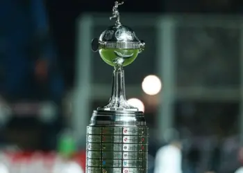 São Paulo encontrou oportunidade e mandou buscar defensor que está na Libertadores