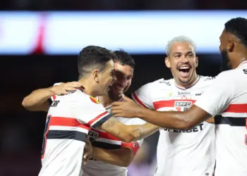 Atacante pede para deixar o São Paulo e está fora dos planos de Crespo