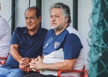 São Paulo não esperou nem o ano acabar e confirmou saída de treinador
