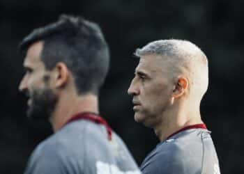 Crespo não espera fim do Brasileirão e afasta dois jogadores do São Paulo